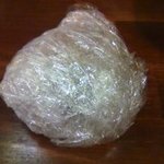 あかね雲 - サービスでいただいた古代米（赤米）のオニギリは噛むほどに味わい深い