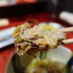 草喰 なかひがし - 混ぜても自然薯が混ざらない(笑)
      お餅みたいな粘り。
      生まれて初めての体感。。 
      今まで食べてた自然薯は何？？って感じ(笑)