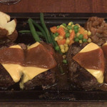 ハングリータイガー - ダブルハンバーグステーキ
      レギュラーセット  2,470円
