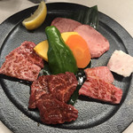 Yakiniku Tsuruhashi - 