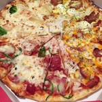 ピザハット - 料理写真:こだわり4種チーズのズーチー4