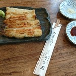 うな正 - 白焼き      わさび塩  と わさび醤油