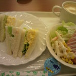 キムラヤのパン - モーニングセット(サンドイッチ）330円 (2011.10.27)