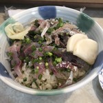 菊寿司 - 鯵鰯丼