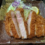 とんかつ 大宝 - 特上ロースかつ 断面