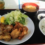 お食事処小川家 - 鶏もも唐揚げ定食880円税込