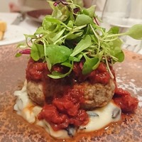 ARMONICO - あか牛ハンバーグ