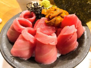 築地で美味しい海鮮丼ランチを味わう おすすめの店19選 食べログまとめ 築地で美味しい海鮮丼ランチを味わう おすすめの店19選 食べログまとめ