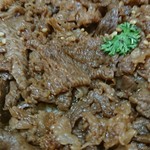 新杵屋 - 薄く切った牛肉