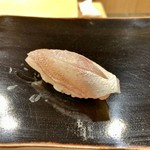 日本橋蛎殻町 すぎた - かすごの昆布〆握り