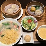 荘園中華と飲茶　リー ツァン ティン  - 