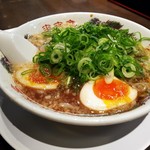 来来亭 - 味玉ラーメン+ネギ多め