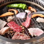 焼肉 ONAKANOMIKATA