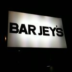 BAR JEY’S - 