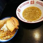 中華ソバ 伊吹 - 