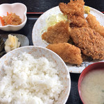 香 - 料理写真:ミックスフライ定食\950