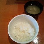 Kushiage Sakutto - つやつやのご飯と味噌汁