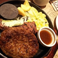 ビストロガブリ 大門店 - ハラミステーキとハンバーグのダブルランチ