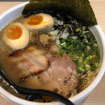 麺屋 海猫 - 【限定】魚介鶏白湯醤油