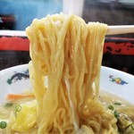 新ちゃん - 五目そば　麺リフト