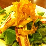 炭火焼鳥ていじ - 生ベーコンとほうれん草サラダ580円