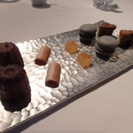 モトイ - ミニャルディーズ