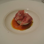 リストランテ カノフィーロ - 富有柿のピュレと水牛のモッツアレラ、サンダニエーレプロシュート