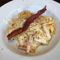 シャイニーアウル 表参道 - 濃厚カルボナーラ