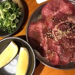 焼肉屋 牛蔵 - 