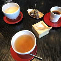 ラ・ボンヌターブル - 