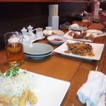 中華料理喜上昇 - 豚の天ぷら、空心菜、鶏の燻製