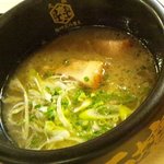 博多 元桜 - つけ麺のスープ