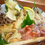 葵寿司 - 　ツブ貝　赤貝　ホッキ貝