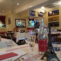 ビストロ・カフェ・ド・パリ - 