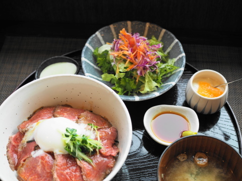 yosuga cafe（ヨスガ カフェ） - 蔵王（カフェ）