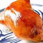【人气套餐】北京烤鸭、气仙沼鱼翅汤、辣椒虾等8道菜品2小时无限畅饮
