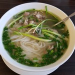 Lucky Restaurant - 料理写真:牛肉のフォー