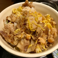 高級ブランド干物 『銀座伴助』 銀座本店 - 彩り干物ほぐし飯
                    限定20食のサービスランチ(^^)