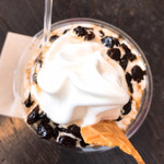 バーンズ - 【2019年01月】ラムレーズン、上から。満遍なく周りにかかっているのが分かりますね(^○^)