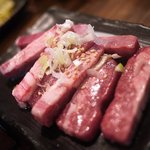 ホルモン焼肉 肉の大山 - 