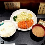 もち豚とんかつ たいよう - ロースランチ1200円