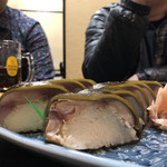 天一 - 薩摩珍味隆盛の鯖寿司