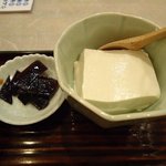 いろりやまんま - 小鉢の　自家製豆腐