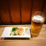 おもて家 - お通し、セットビール
