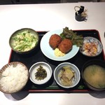 Shimbashi Nitaka - 蟹クリームコロッケ