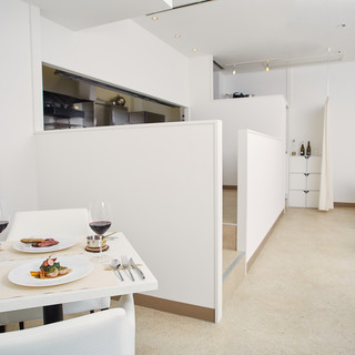 An elegant space based on white. Spend your time relaxing and relaxing...