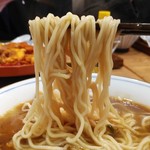 自然派中華 クイジン - 松茸とフカヒレ白湯煮込み餡かけ湯麺　麺リフト