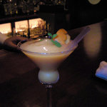 バー プエルト - 柿のカクテルライトアップバージョン(笑)