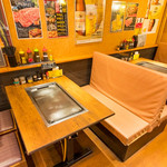 長田タンク筋 - テーブル