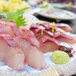 黒潮丸 - 料理写真:2018年11月　めじろさしみ2人前【900円×2】